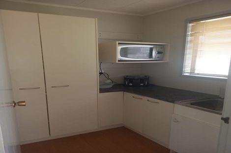 Photo of property in 19 Cairngorm Place, Highland Park, Auckland, 2010