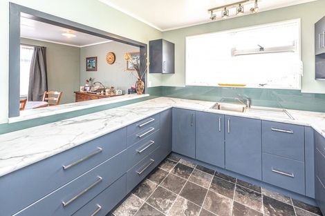 Photo of property in 58 Wembley Place, Whanganui East, Whanganui, 4500