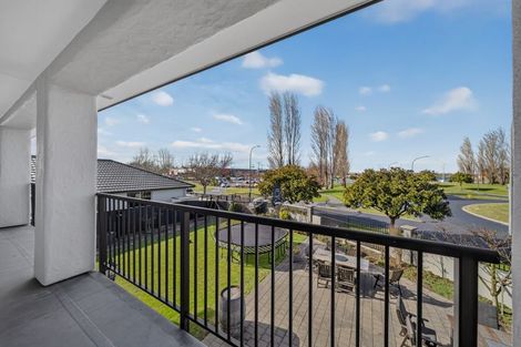 Photo of property in 20 Baltic Place, Northwood, Christchurch, 8051