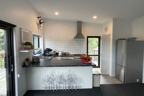 Photo of property in 24 Noakes Hill Road, Puhoi, Silverdale, 0994