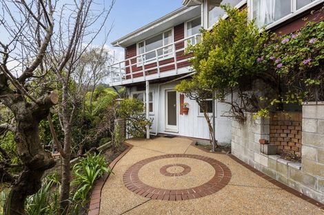 Photo of property in 11 Ecclesfield Grove, Silverstream, Upper Hutt, 5019