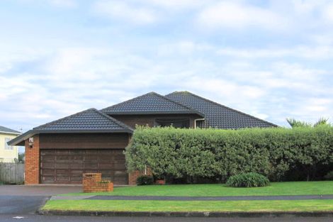 Photo of property in 18 Tralee Terrace, Dannemora, Auckland, 2016