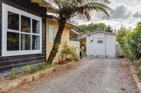 Photo of property in 24 Tararua Street, Pahiatua, 4910