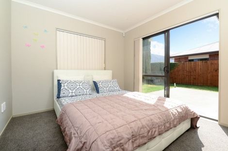 Photo of property in 13 Shrule Place, Huntington, Hamilton, 3210