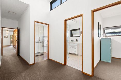 Photo of property in 17d Holyrood Terrace, Waipukurau, 4200