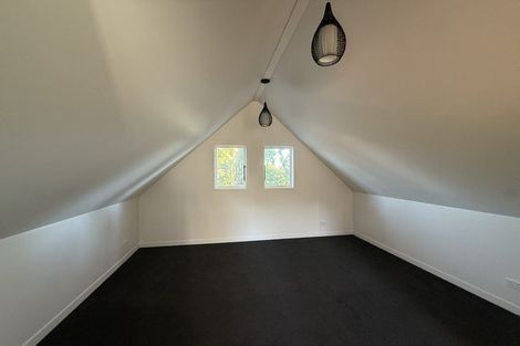 Photo of property in 14 Selwyn Street, Lower Vogeltown, New Plymouth, 4310