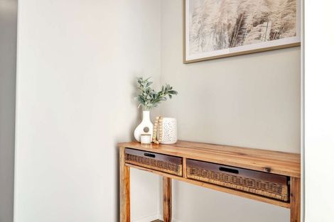 Photo of property in 13 Olney Court, One Tree Point, 0118