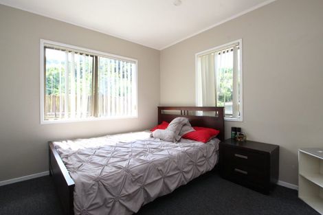 Photo of property in 31 Aronia Way, Goodwood Heights, Auckland, 2105