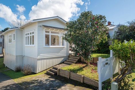 Photo of property in 1/52 Richmond Avenue, Northcote Point, Auckland, 0627