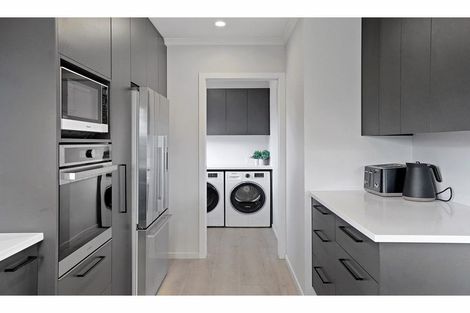 Photo of property in 5 Carbine Place, Sockburn, Christchurch, 8042