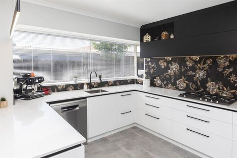 Photo of property in 1/411 Main Road North, Redwood, Christchurch, 8051