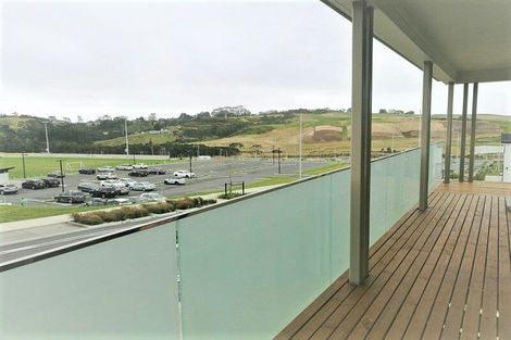 Photo of property in 39 Cavalli Road, Long Bay, Auckland, 0630