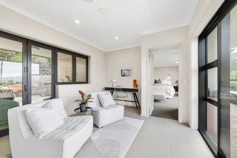 Photo of property in 216b Sutherland Road, Lyall Bay, Wellington, 6022