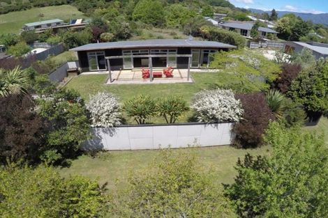 Photo of property in 12 Arapeta Place, Takaka, 7110