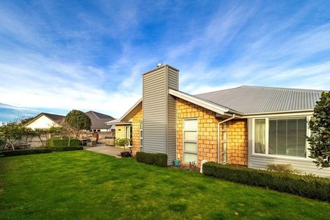 Photo of property in 35 Six Silvers Avenue, Halswell, Christchurch, 8025