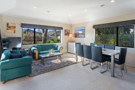 Photo of property in 17 Gandalf Crescent, Paraparaumu, 5032