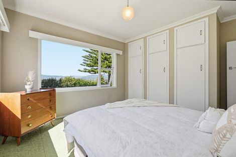 Photo of property in 32 Mountain Road, Western Heights, Rotorua, 3015