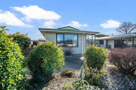 Photo of property in 1 Mary Street, Gore, 9710