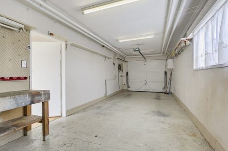 Photo of property in 9 Caesars Place, Churton Park, Wellington, 6037