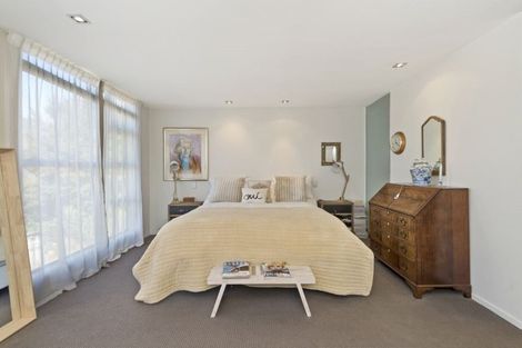 Photo of property in 12 Holly Road, St Albans, Christchurch, 8014