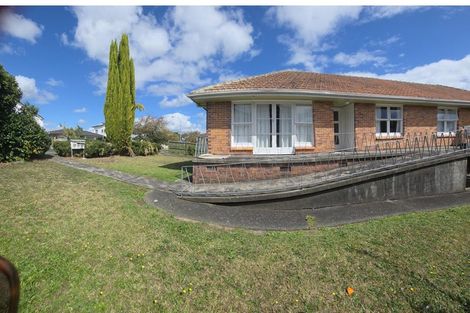 Photo of property in 7 Corin Avenue, Manurewa, Auckland, 2102