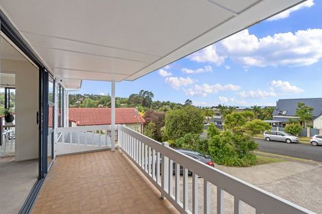 Photo of property in 129 Stapleford Crescent, Browns Bay, Auckland, 0630