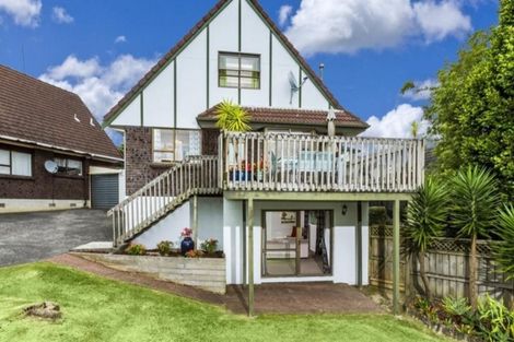 Photo of property in 1/20 Redwing Street, Browns Bay, Auckland, 0630