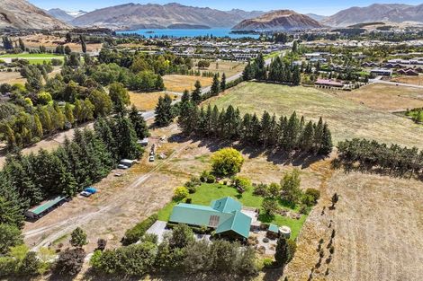 Photo of property in 137 Cardrona Valley Road, Wanaka, 9382
