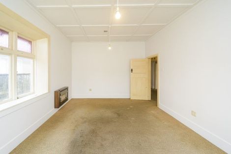 Photo of property in 11 Rosalie Terrace, Kelvin Grove, Palmerston North, 4414