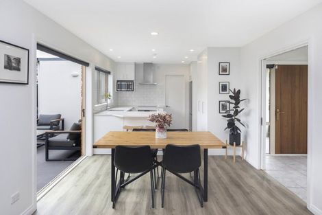 Photo of property in 5 Royal Elm Lane, Bryndwr, Christchurch, 8053