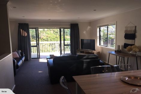 Photo of property in 28b Ronald Woolf Place, Churton Park, Wellington, 6037