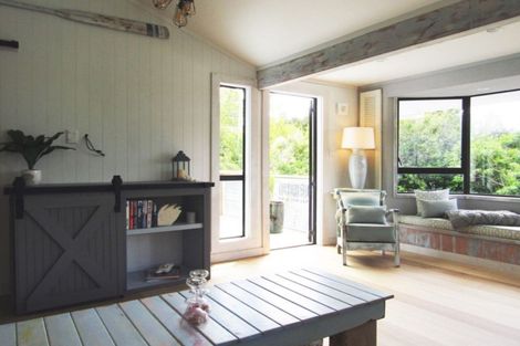 Photo of property in 82 Rangitane Loop Road, Kerikeri, 0294