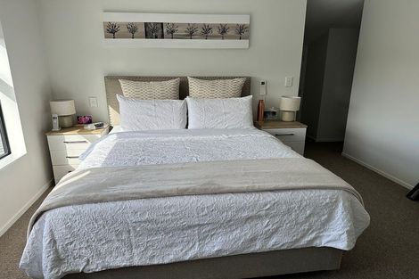 Photo of property in 54 Waituarua Drive, Takanini, 2112