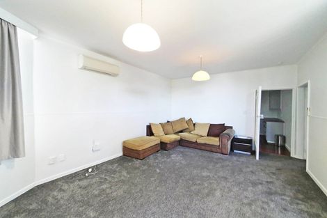 Photo of property in 2/68 Shakespeare Road, Bluff Hill, Napier, 4110