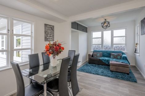 Photo of property in 620 Queen Street East, Levin, 5510