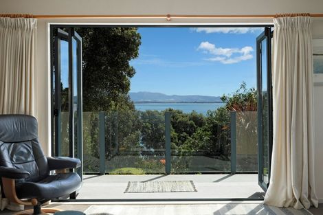 Photo of property in 60 Hamurana Road, Omokoroa, 3114