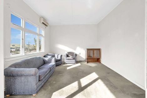 Photo of property in 9 Park Street, Gore, 9710