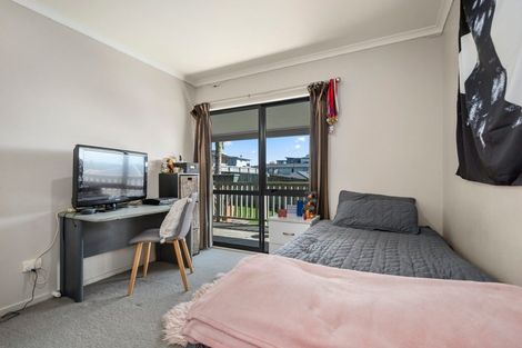 Photo of property in 25a Waikite Road, Welcome Bay, Tauranga, 3112