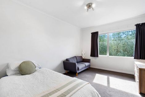 Photo of property in 30 Waipuka Road, Waimarama, Havelock North, 4294