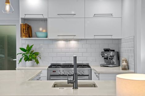 Photo of property in 37 Neptune Avenue, Beach Haven, Auckland, 0626