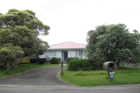 Photo of property in 212 Karaka Nth Road, Karaka, Papakura, 2580