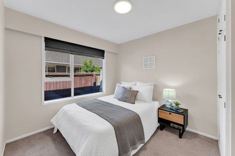 Photo of property in 1/29 Heathglen Avenue, Parklands, Christchurch, 8083