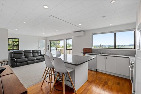 Photo of property in 32a Gilshennan Valley, Red Beach, 0932