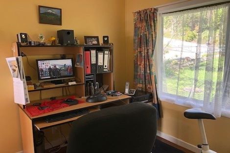 Photo of property in 10 Reotahi Road, Whangarei Heads, Whangarei, 0174