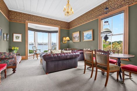 Photo of property in 16 Jubilee Avenue, Devonport, Auckland, 0624