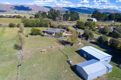 Photo of property in 10 Eyre Road, Linton, Palmerston North, 4472