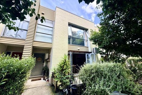 Photo of property in 62 Kuaka Drive, Takanini, 2112