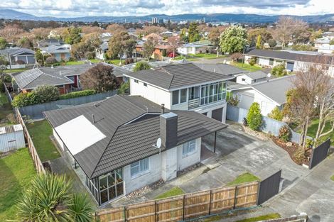 Photo of property in 12 Tabak Crescent, Takaro, Palmerston North, 4412