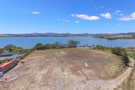 Photo of property in 8 Waterfront Drive, Mangonui, 0420