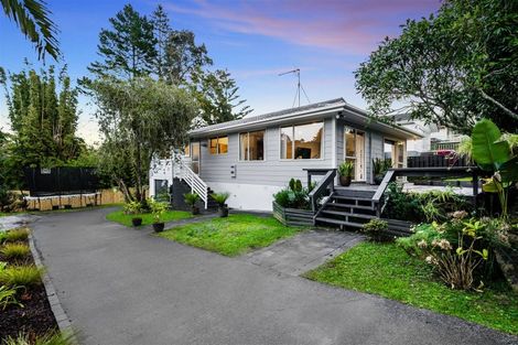 Photo of property in 63 Weatherly Road, Torbay, Auckland, 0630